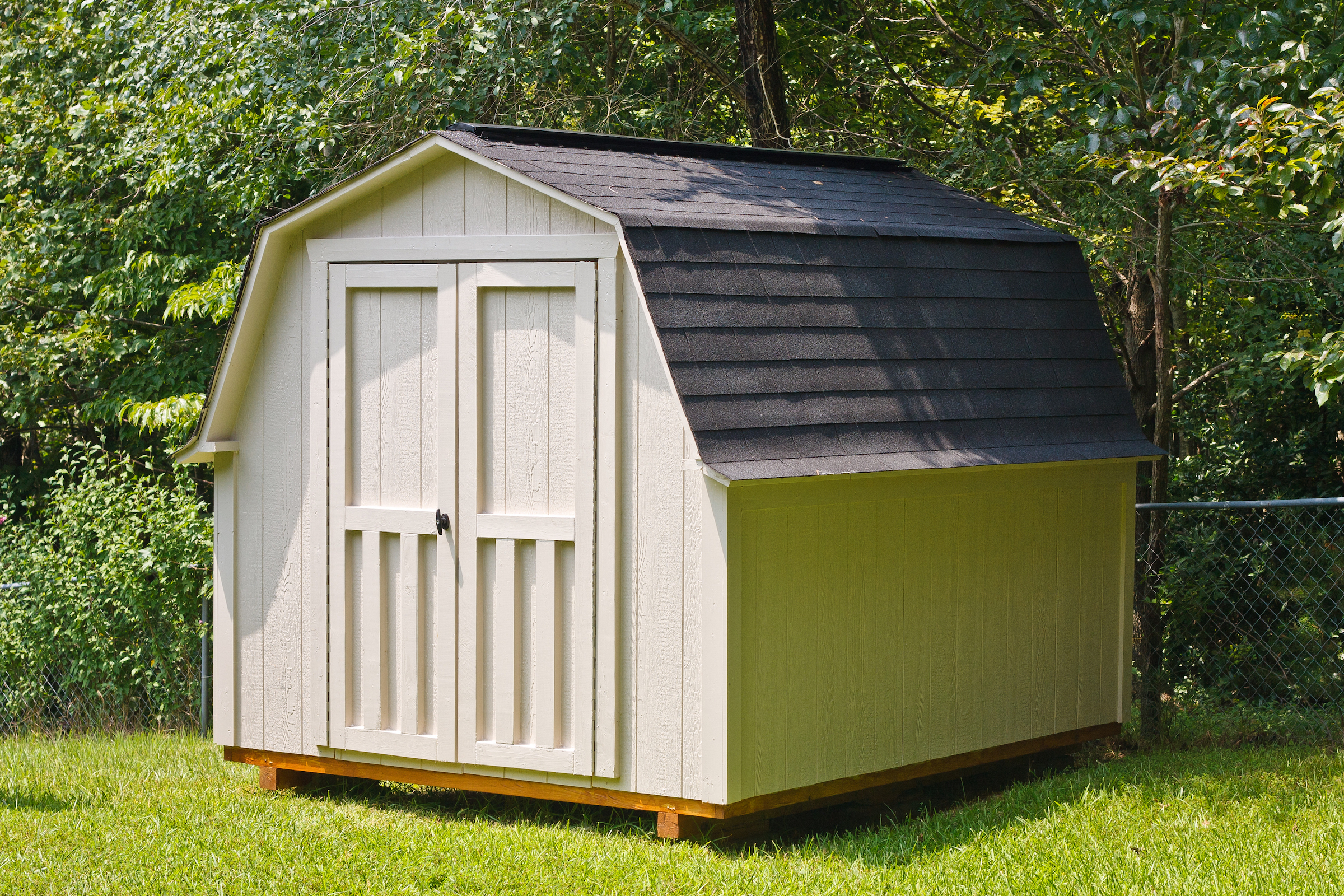 https://iplport.com//assets/media/2020/08/Outdoor-Storage-Shed.jpg